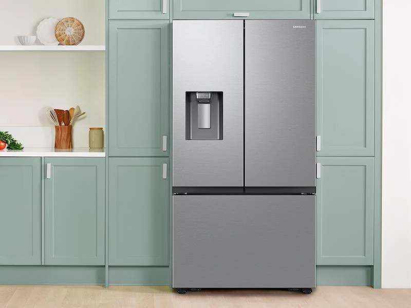 Samsung RF32CG5B10SR 31 cu. ft. Mega Capacity 3-Door French Door Refrigerator with External Water and Ice Dispenser in Stainless Steel - Image 8