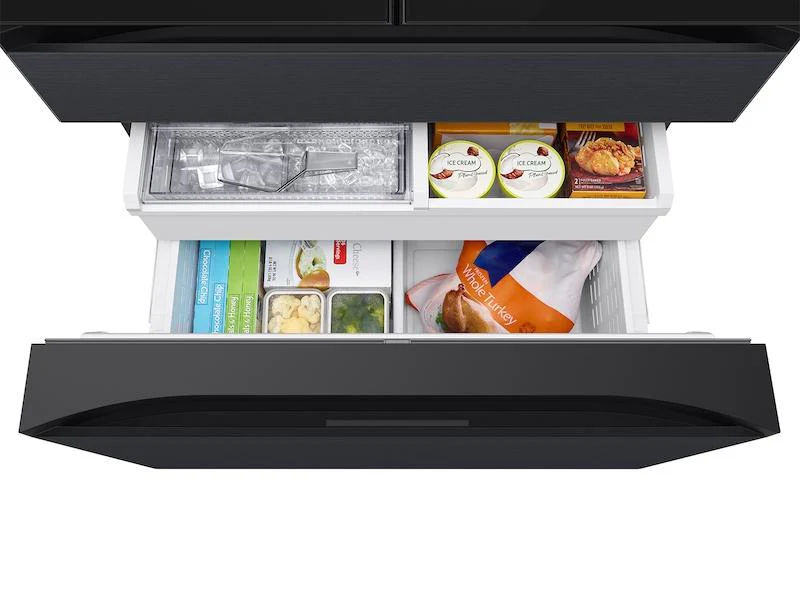 Samsung RF90F23AECE Bespoke 23 cu. ft. Counter Depth 4-Door French Door Refrigerator with AI Family Hub™+ AI Vision Inside™ in Charcoal Glass and Black/Charcoal - Image 15