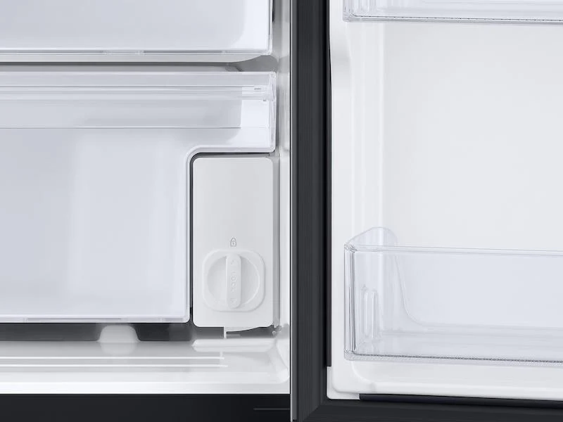 Samsung RS28A5F61SG 27.3 cu. ft. Smart Side-by-Side Refrigerator with Family Hub™ in Black Stainless Steel - Image 11