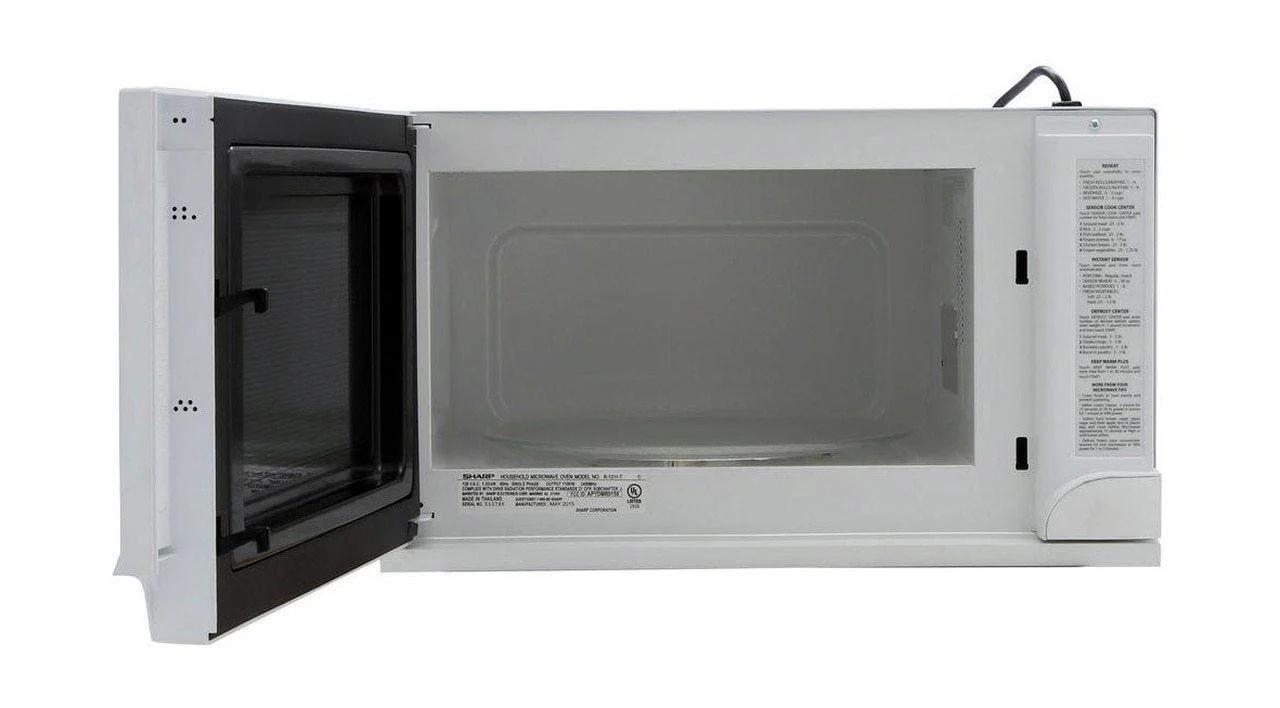 Sharp R1211TY 1.5 cu. ft. 1100W White Sharp Over-the-Counter Carousel Microwave Oven - Image 3