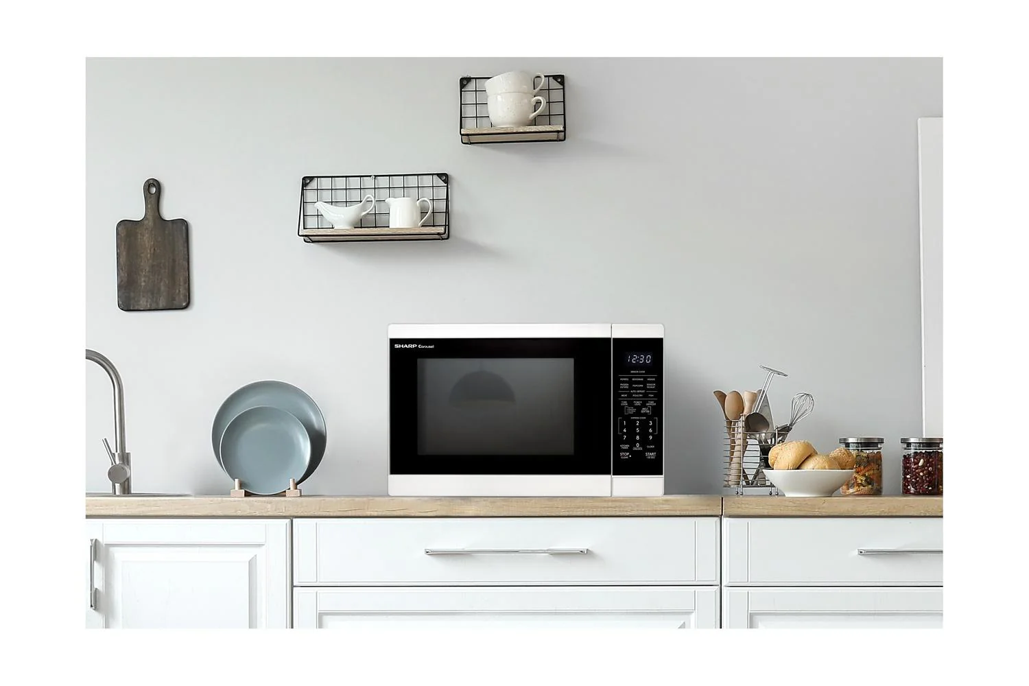 SMC1461KW Sharp 1.4 cu. ft. 1100W White Countertop Microwave Oven - Image 6