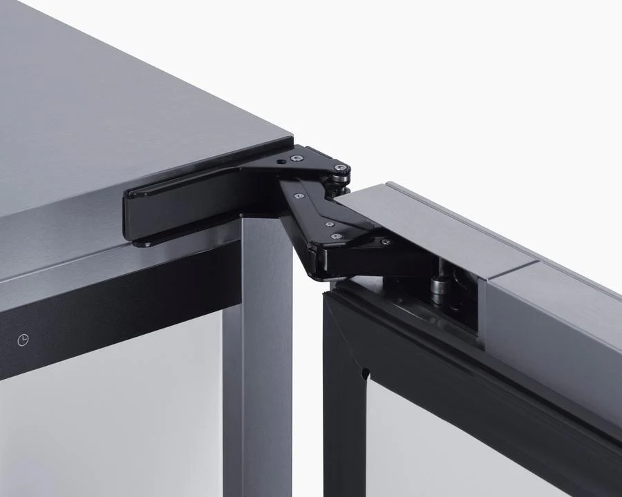 Summit BIM62ADA 68 Lb. Clear Icemaker, ADA Compliant - Image 7
