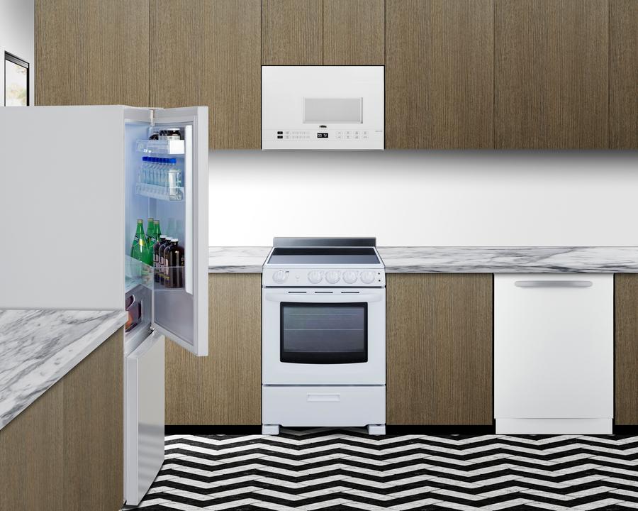 Summit FFBF151W 28" Wide Bottom Mount Refrigerator-freezer - Image 2