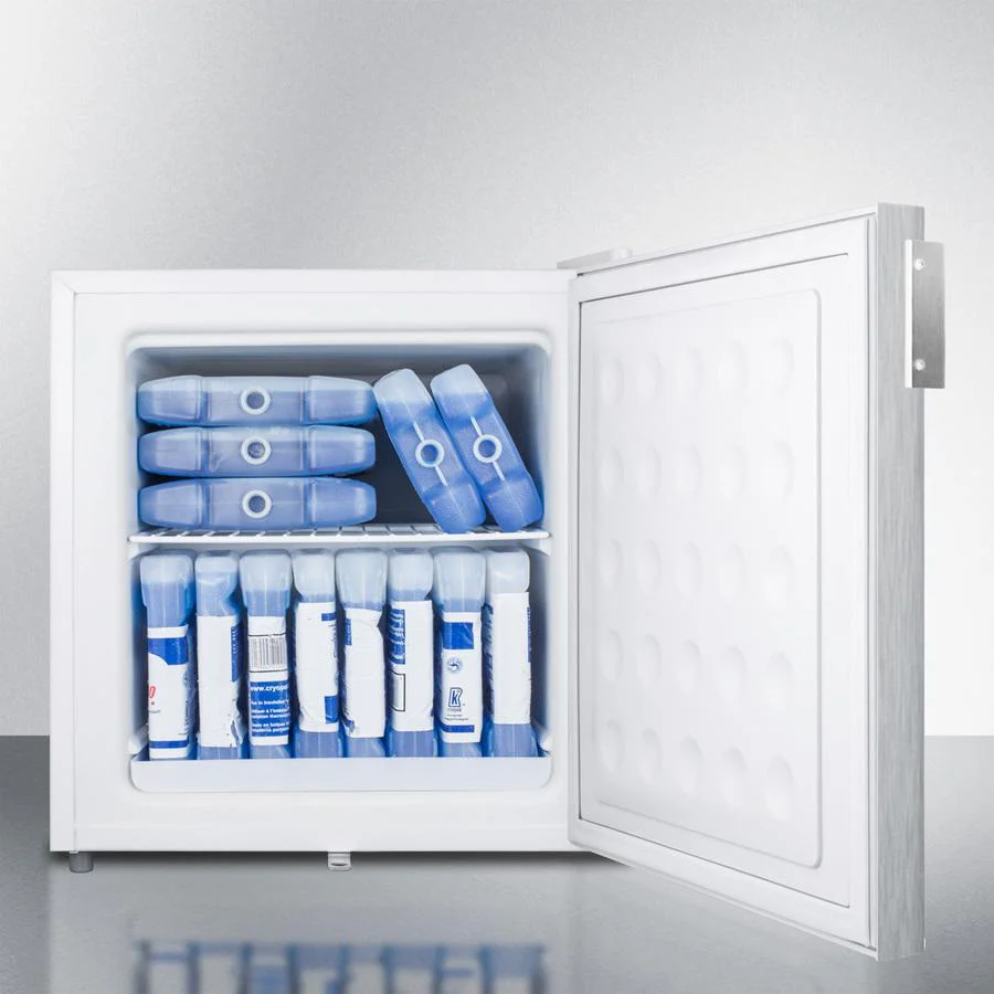 Summit FS24L7CSS Compact All-freezer - Image 4