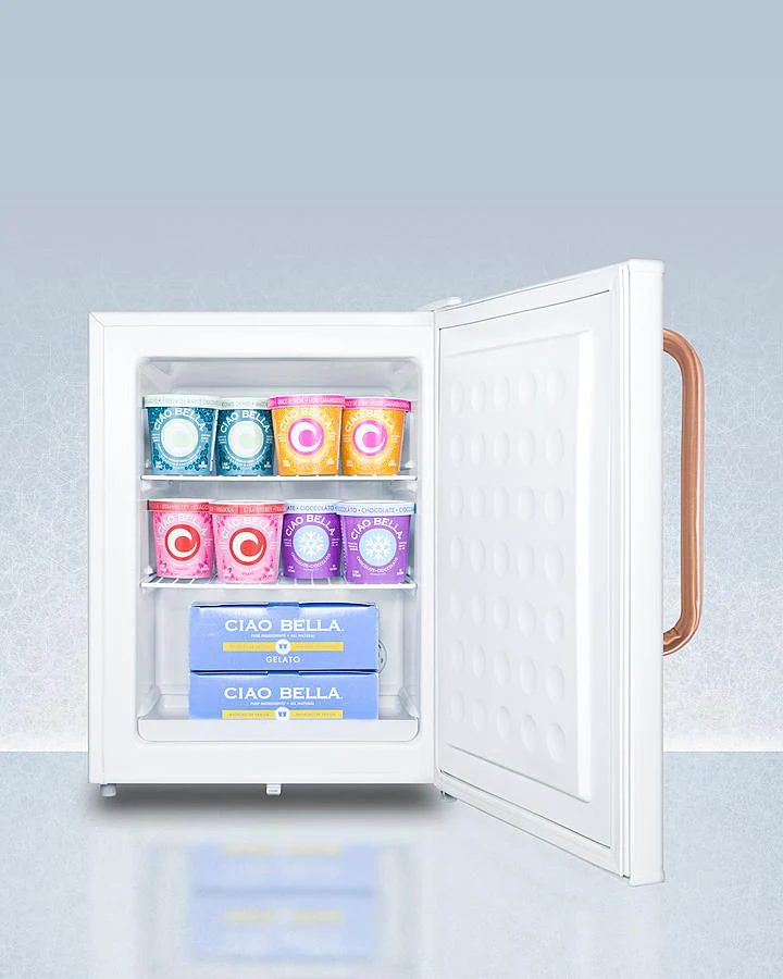 Summit FS30LTBC Compact All-freezer With Antimicrobial Pure Copper Handle - Image 4