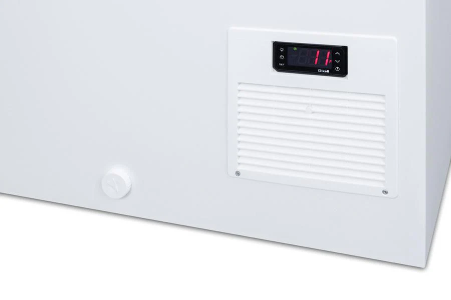 Summit NOVA61 21.3 CU.FT. Chest Freezer - Image 5