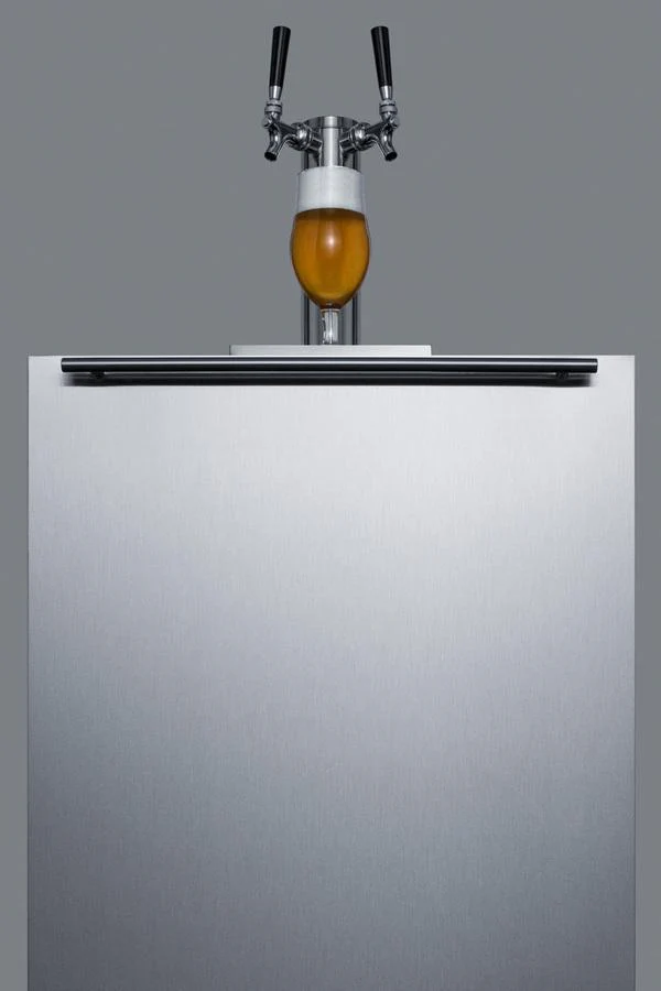 Summit SBC58BLBIADALOCK 24" Wide Built-in Kegerator, ADA Compliant - Image 5