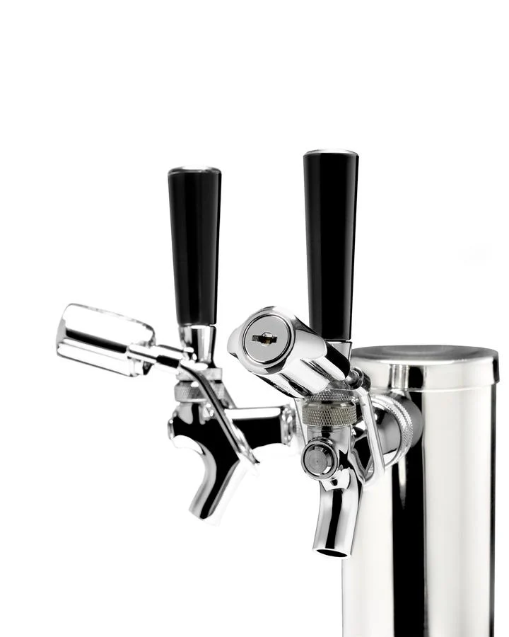 Summit SBC58BLBIADALOCK 24" Wide Built-in Kegerator, ADA Compliant - Image 8