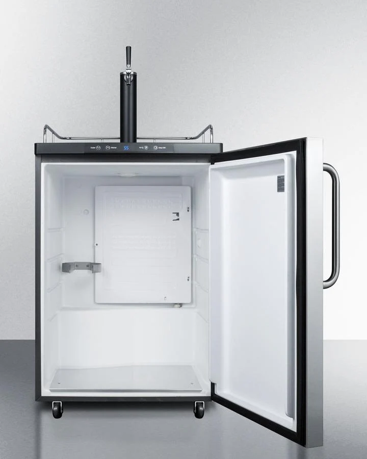 Summit SBC635MSSTB 24" Wide Kegerator - Image 3