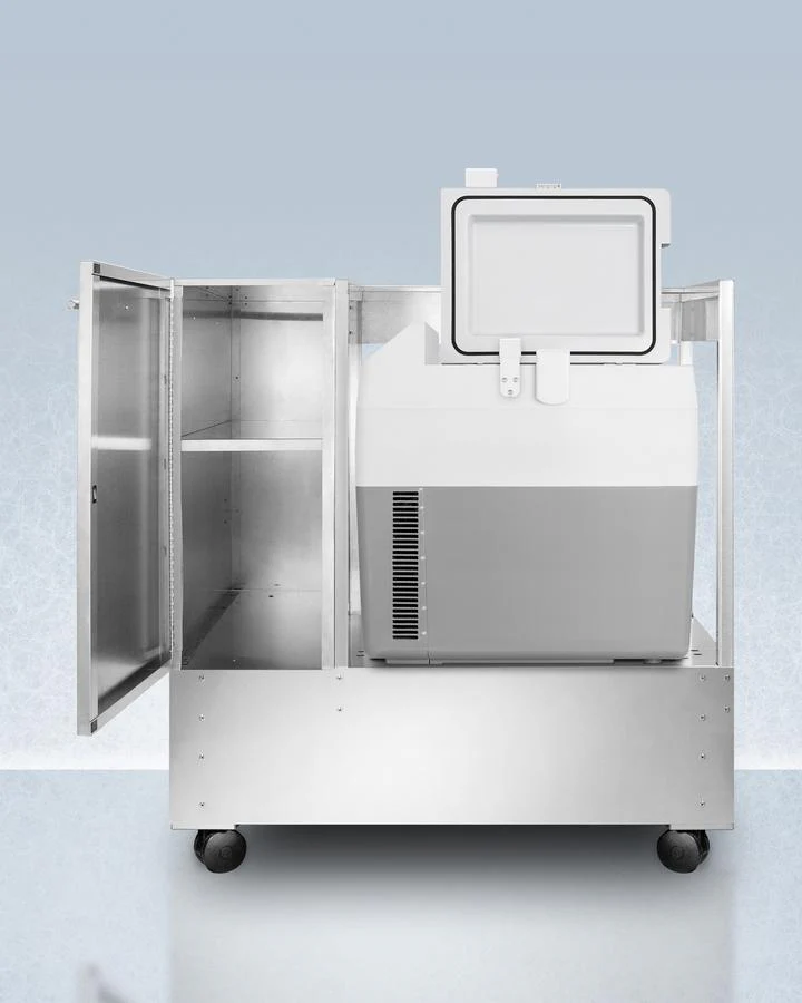 Summit SPRF36LCART Stainless Steel Cart With Portable Refrigerator/freezer - Image 4