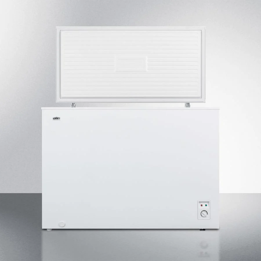 Summit WCH09W 9 CU.FT. Residential Chest Freezer In White - Image 2