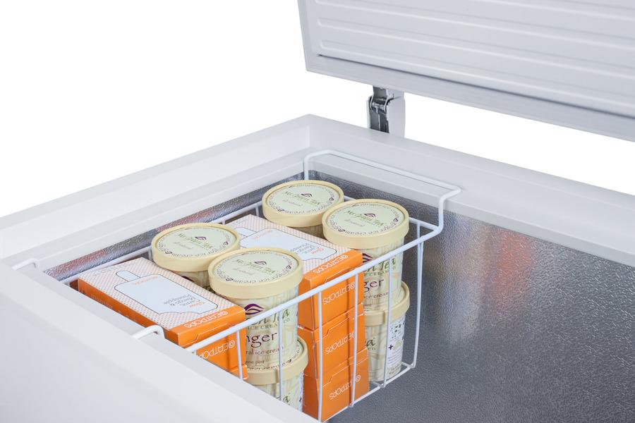 Summit WCH09W 9 CU.FT. Residential Chest Freezer In White - Image 6