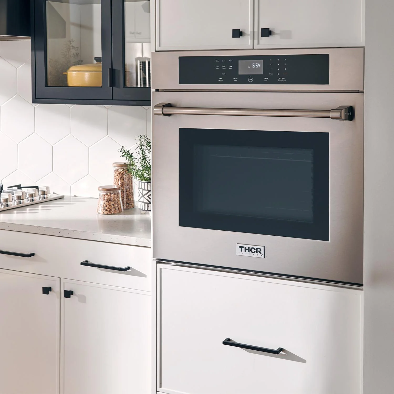 HEW3001 Thor Kitchen 30 Inch Professional Self-cleaning Electric Wall Oven - Image 9