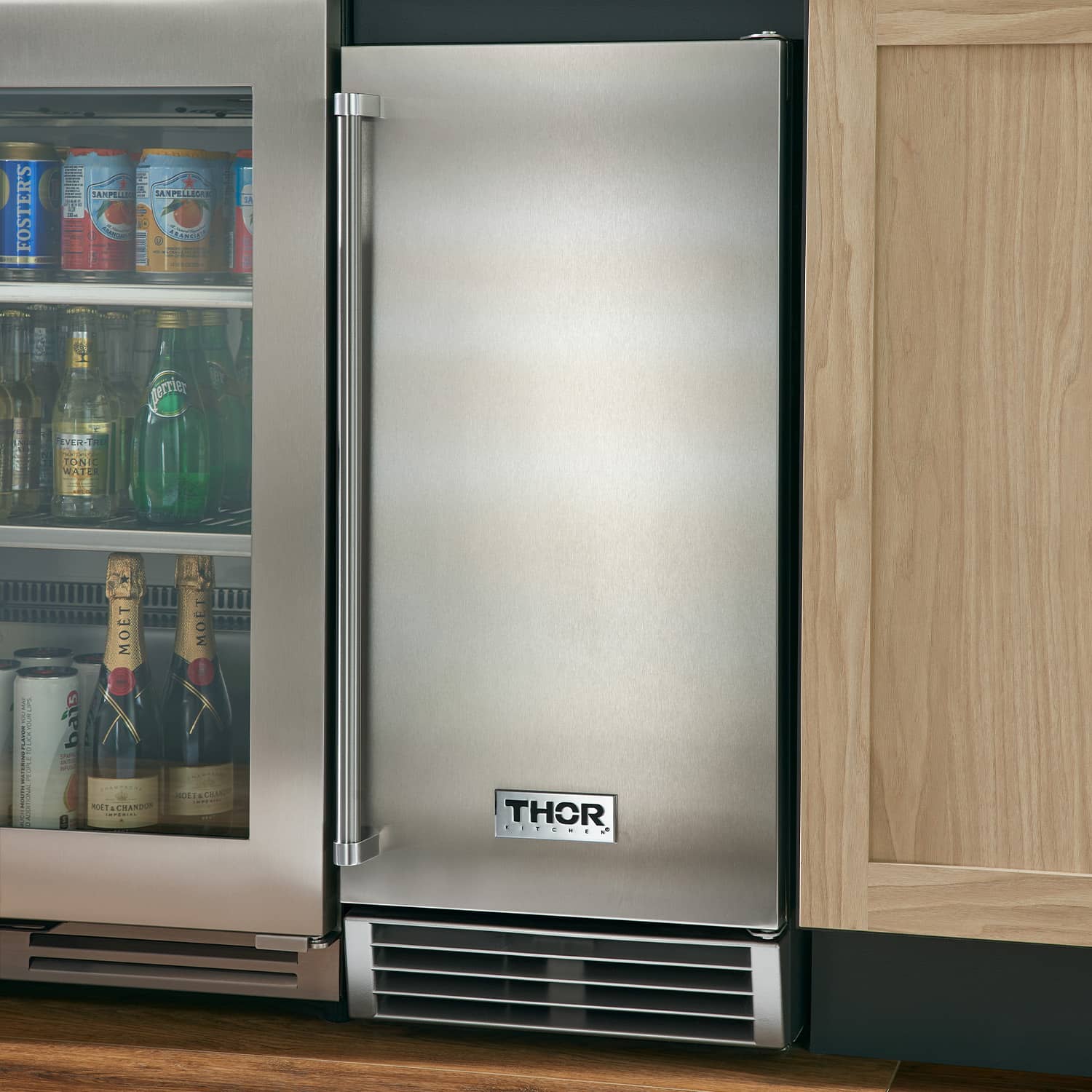 TIM1501 Thor Kitchen 15 Inch Built-in Ice Maker - Image 2