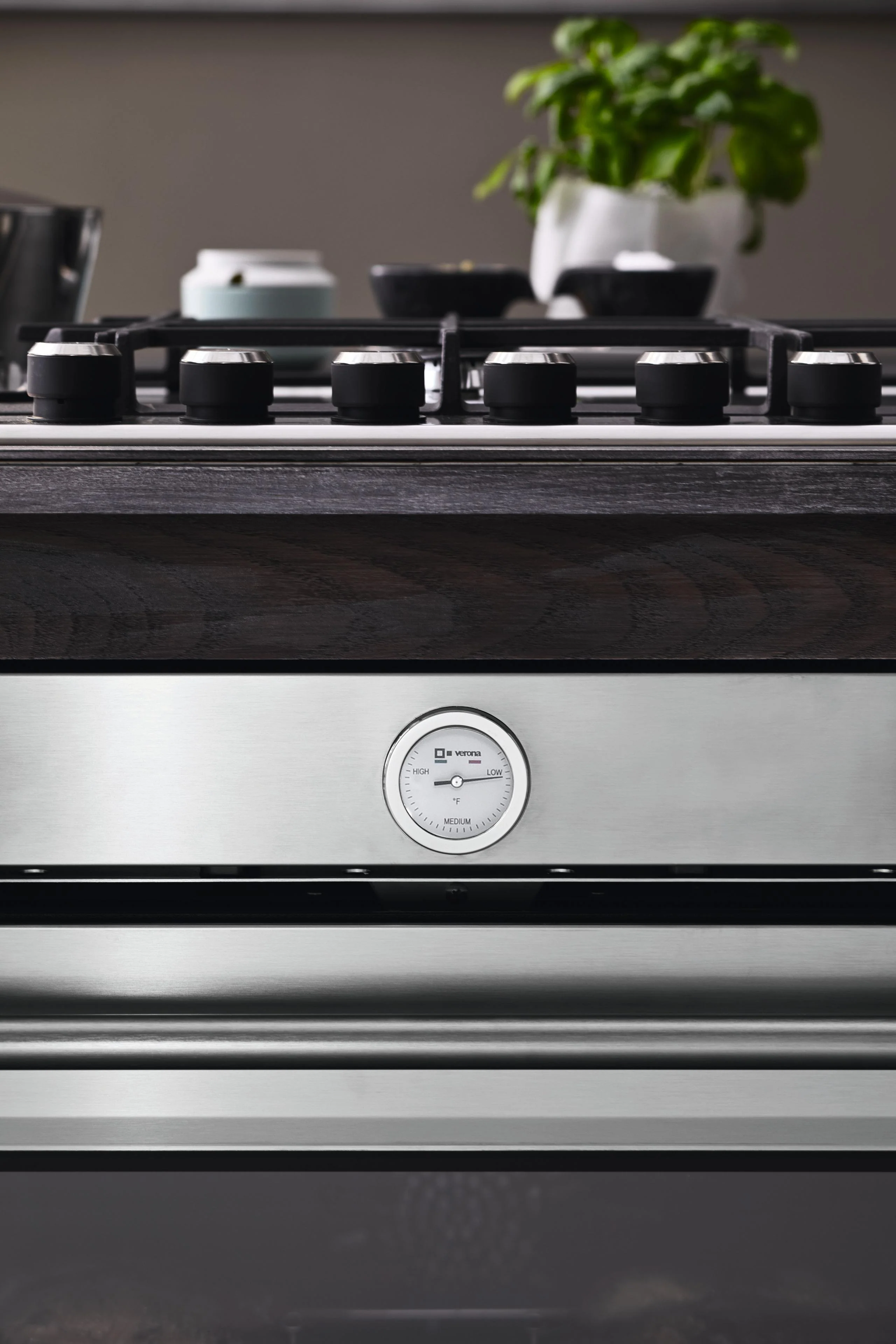 VEBIG30NSS Verona 30" Gas Built-In Oven SS - Image 4
