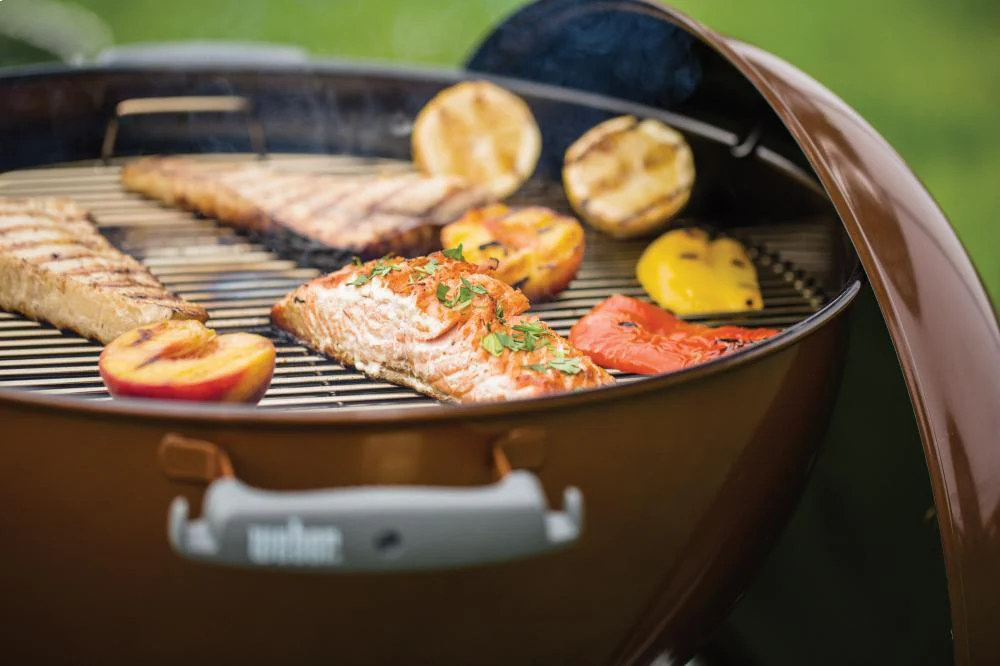 Weber 14402001 Original Kettle Premium Charcoal Grill 22" - Copper - Image 6
