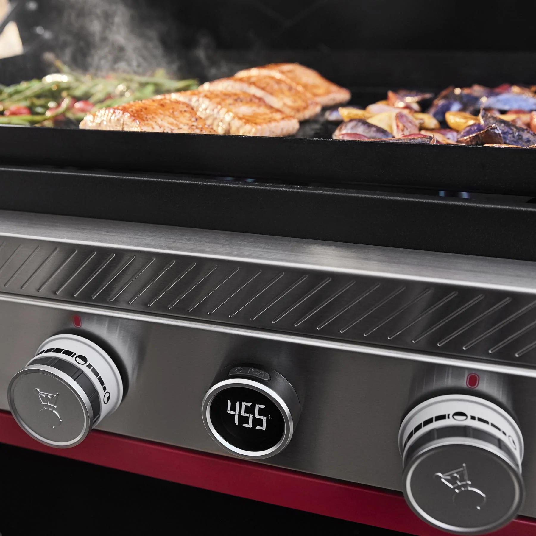 Weber 1500013 Slate® 30" Rust-Resistant Griddle with Extendable Side Table (Liquid Propane) - Black - Image 6