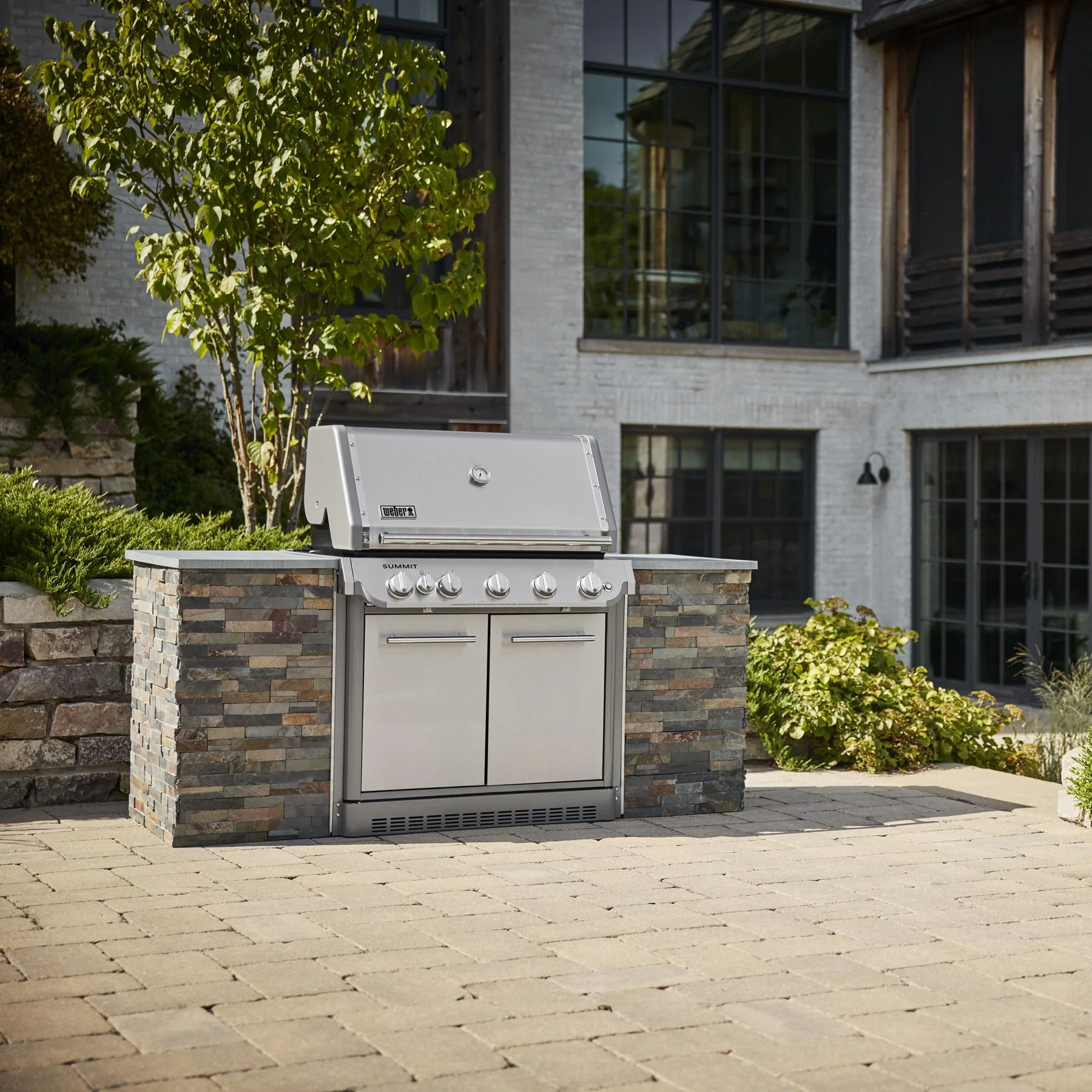 Weber 1500043 Summit® SB38 S Built-In Gas Grill (Natural Gas) - Stainless Steel - Image 5
