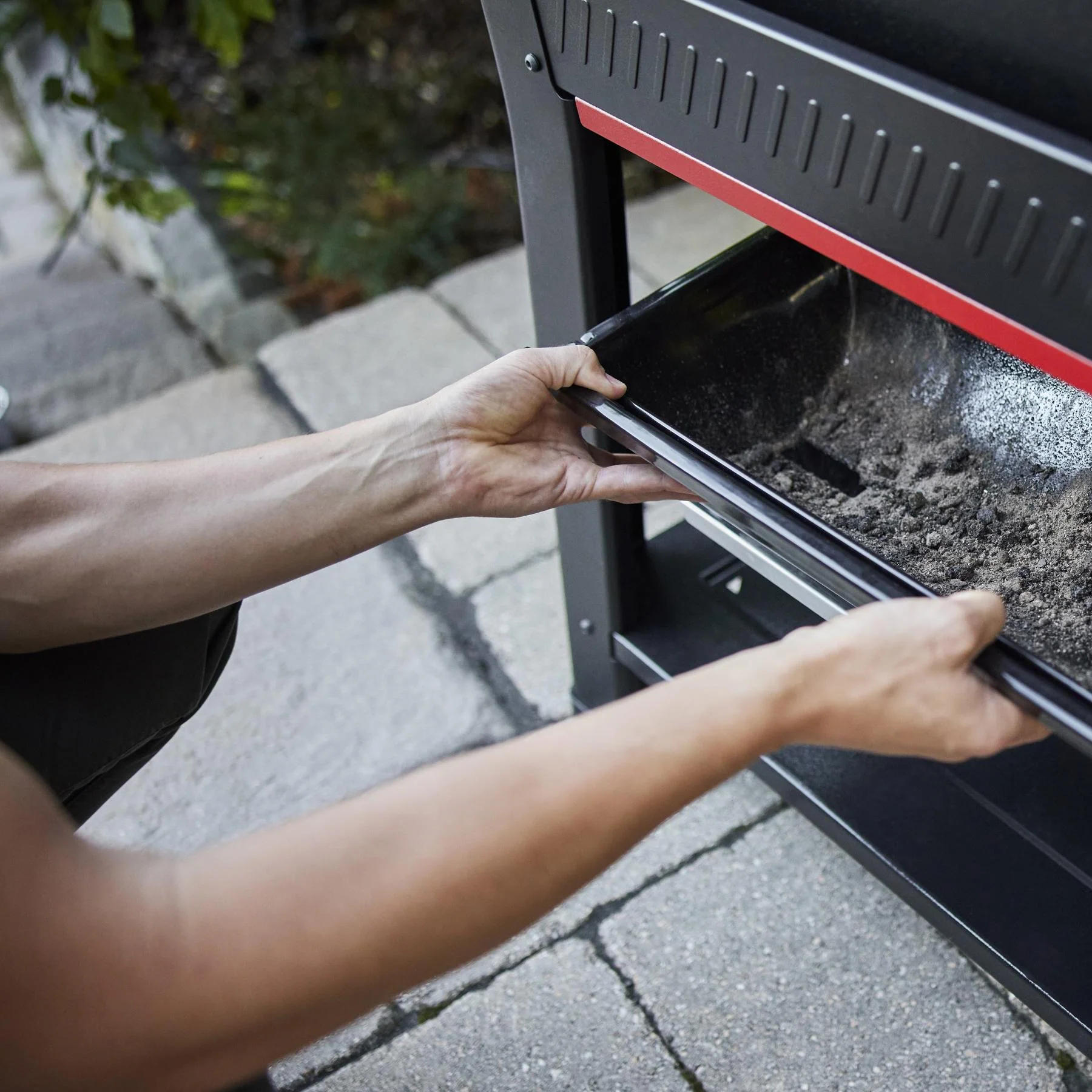 Weber 1500120 Searwood® 600 Pellet Grill - Black - Image 6
