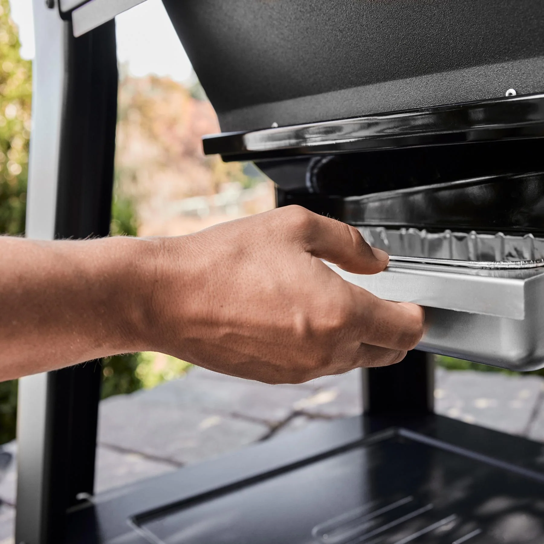 Weber 1500121 Searwood® XL 600 Pellet Grill - Black - Image 7