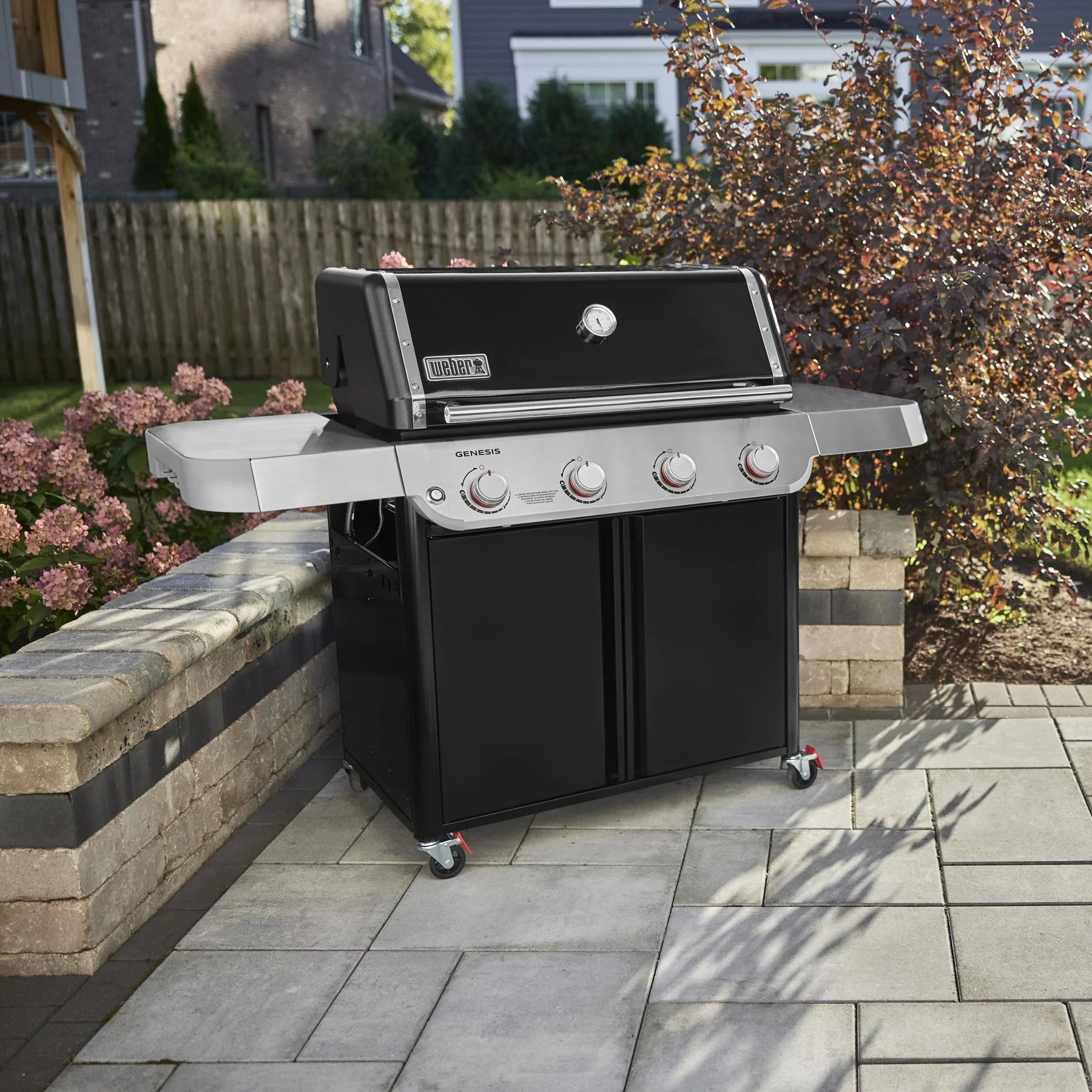 Weber 1500367 Genesis E-415 Gas Grill (Liquid Propane) - Black - Image 5