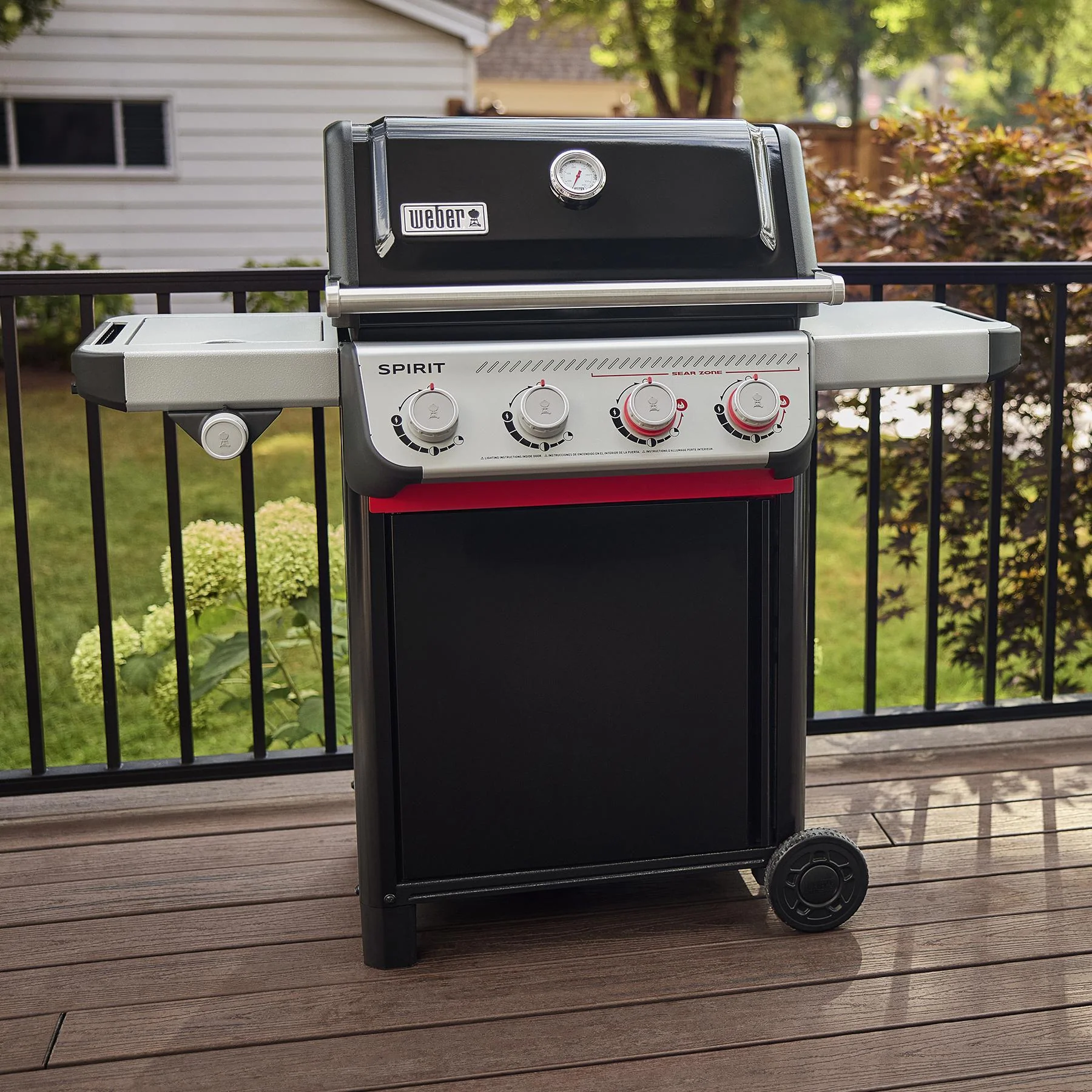 Weber 1500783 Spirit® E-435 Gas Grill (Natural Gas) - Black - Image 5