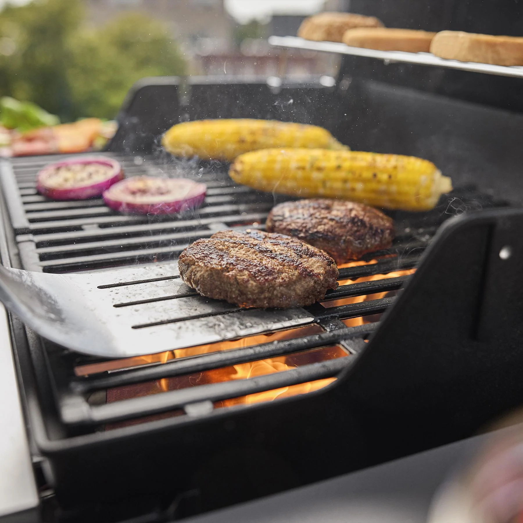 Weber 1501000 Spirit® E-210 Gas Grill (Liquid Propane) - Black - Image 2