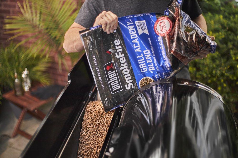 Weber 190001 GrillMaster Blend All-Natural Hardwood Pellets - Image 3