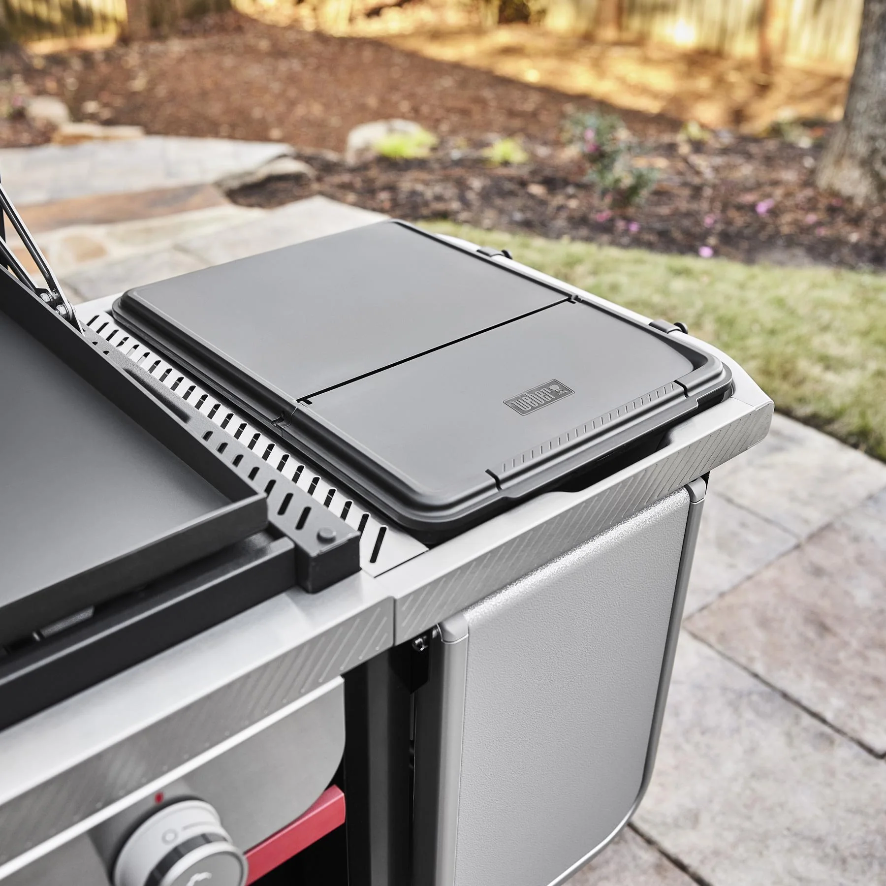 3400107 Weber Works™ XL Outdoor Storage Bin - Image 3