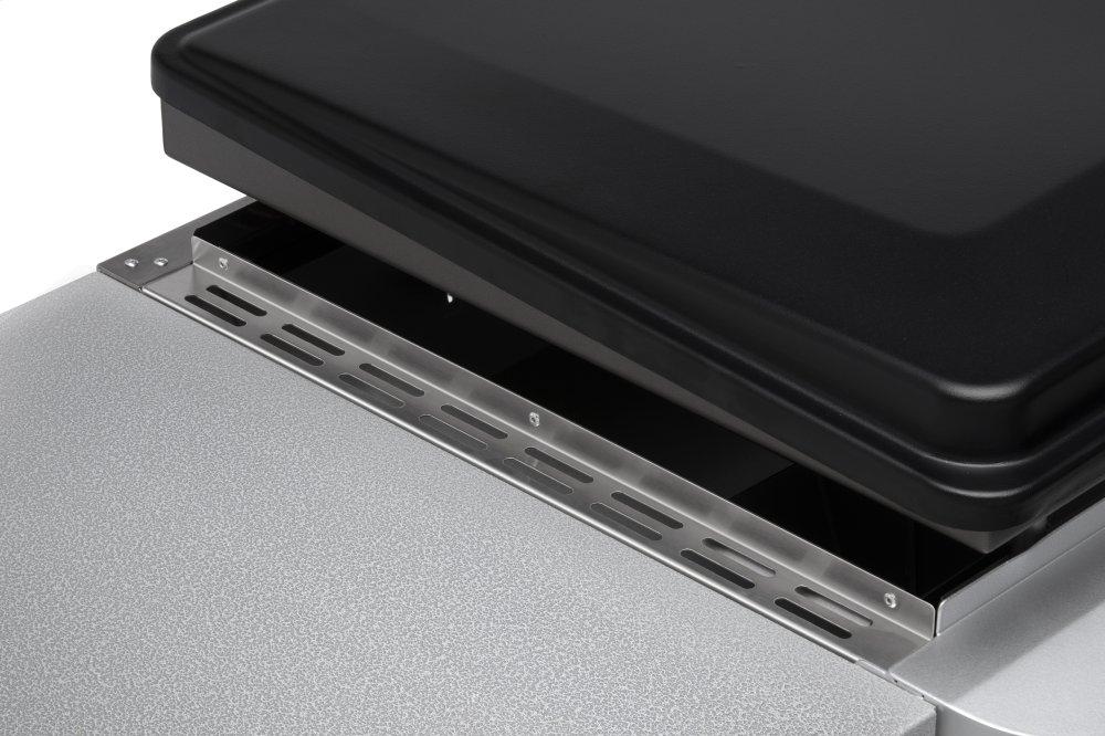 43310201 Weber Griddle 28" - Black - Image 22