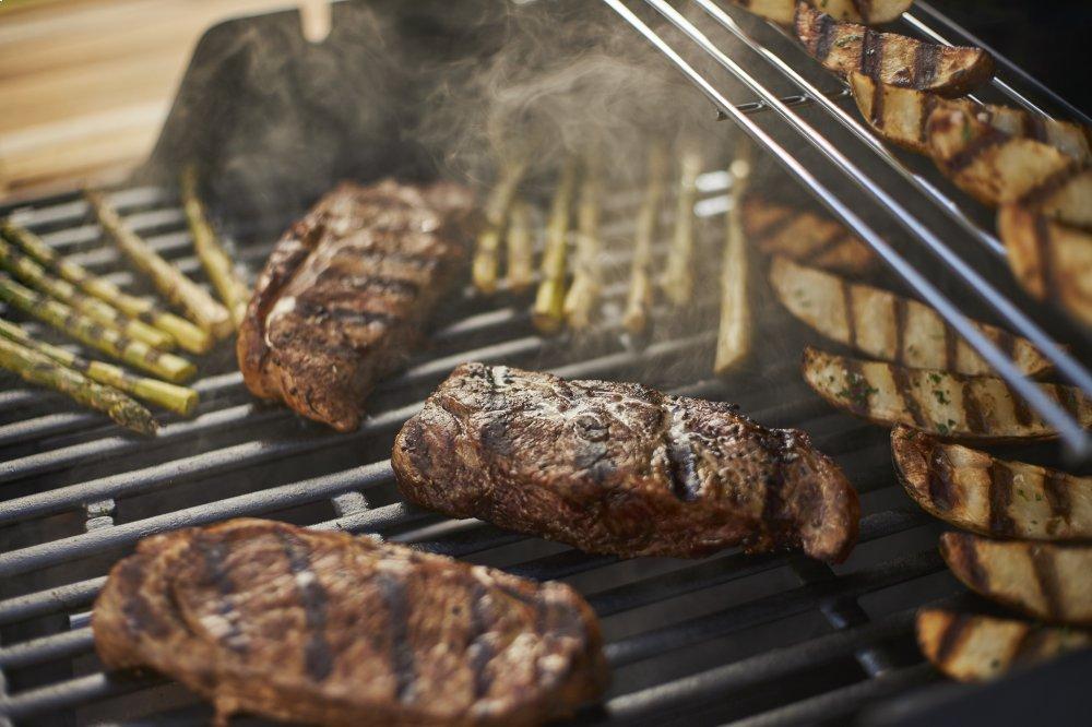 Weber 46502001 Spirit S-315 Gas Grill (Liquid Propane) - Stainless Steel - Image 5