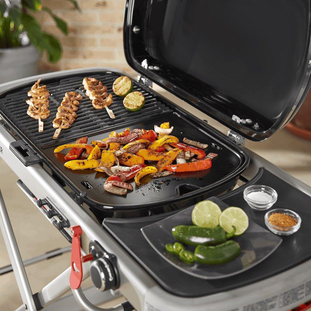 Weber 7034 Griddle - Weber Traveler grill - Image 2