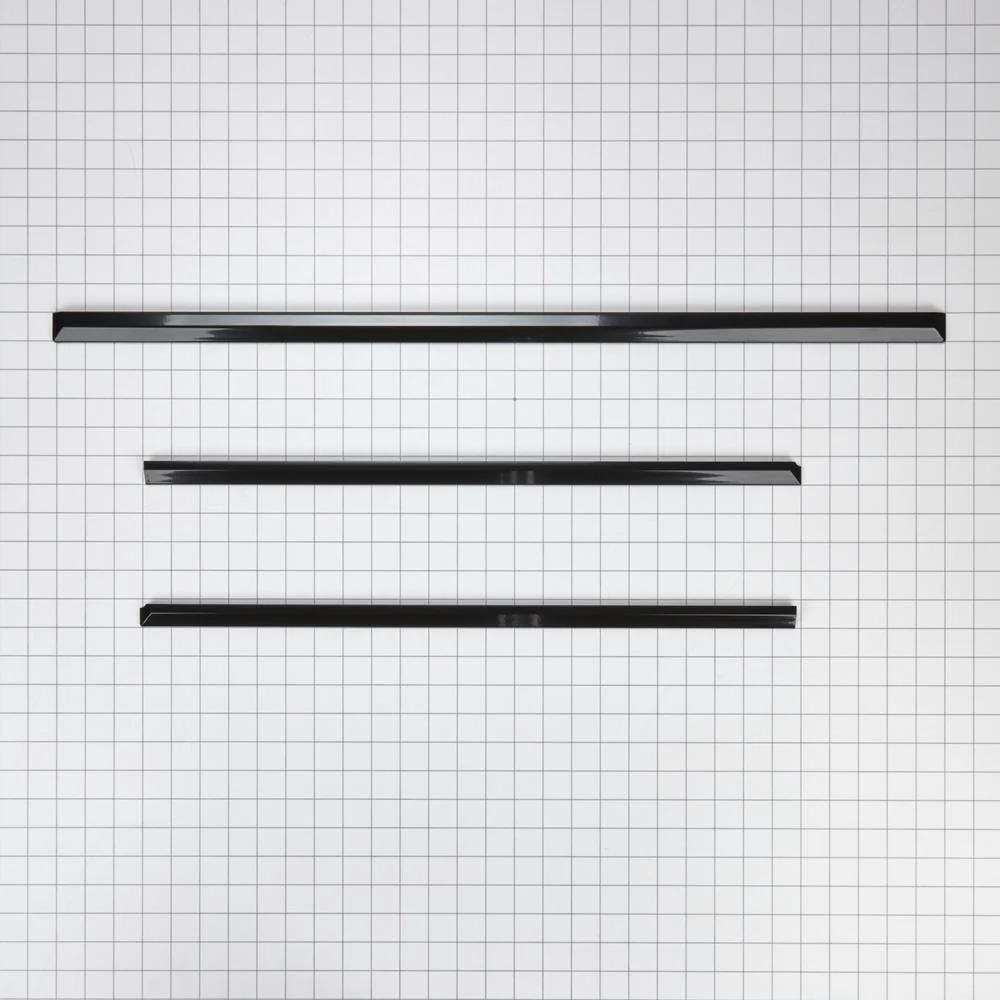 Whirlpool W10675026 Slide-in Range Trim Kit, White, with (3) trim pieces, and installation instructions - Image 2