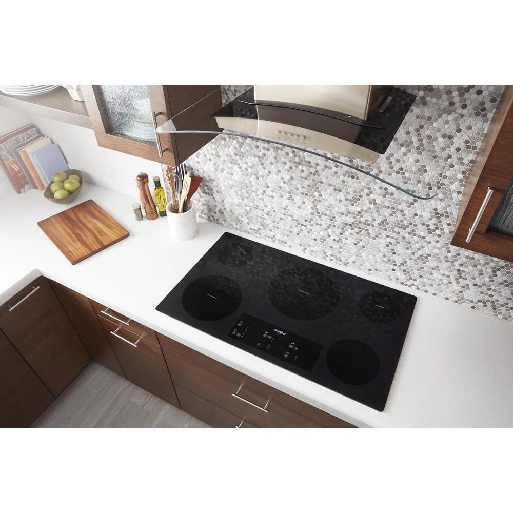 Whirlpool WCE97US6KB 36-inch Electric Ceramic Glass Cooktop with Triple Radiant Element - Image 3