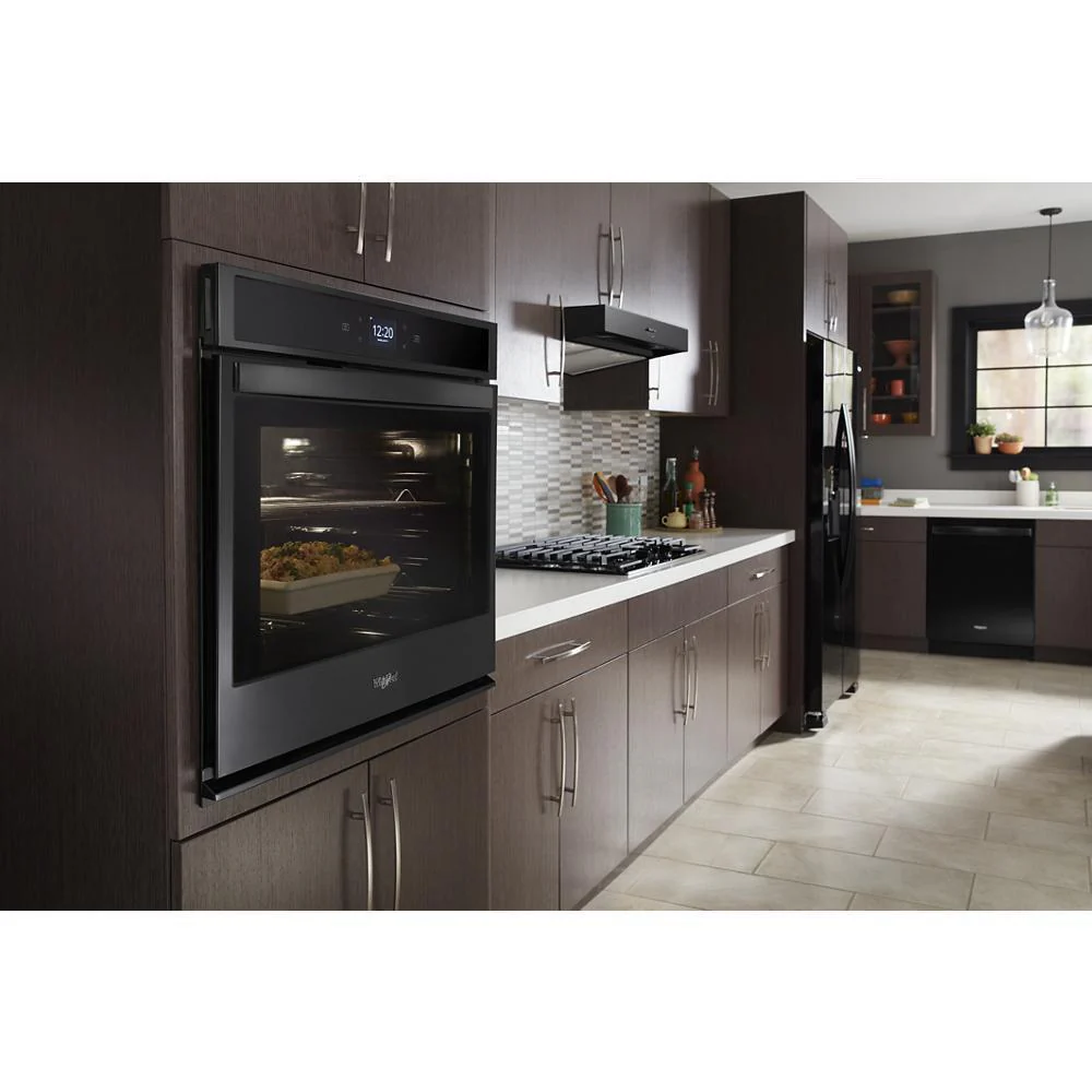 Whirlpool WCG55US0HB 30-inch Gas Cooktop with EZ-2-Lift™ Hinged Cast-Iron Grates - Image 7