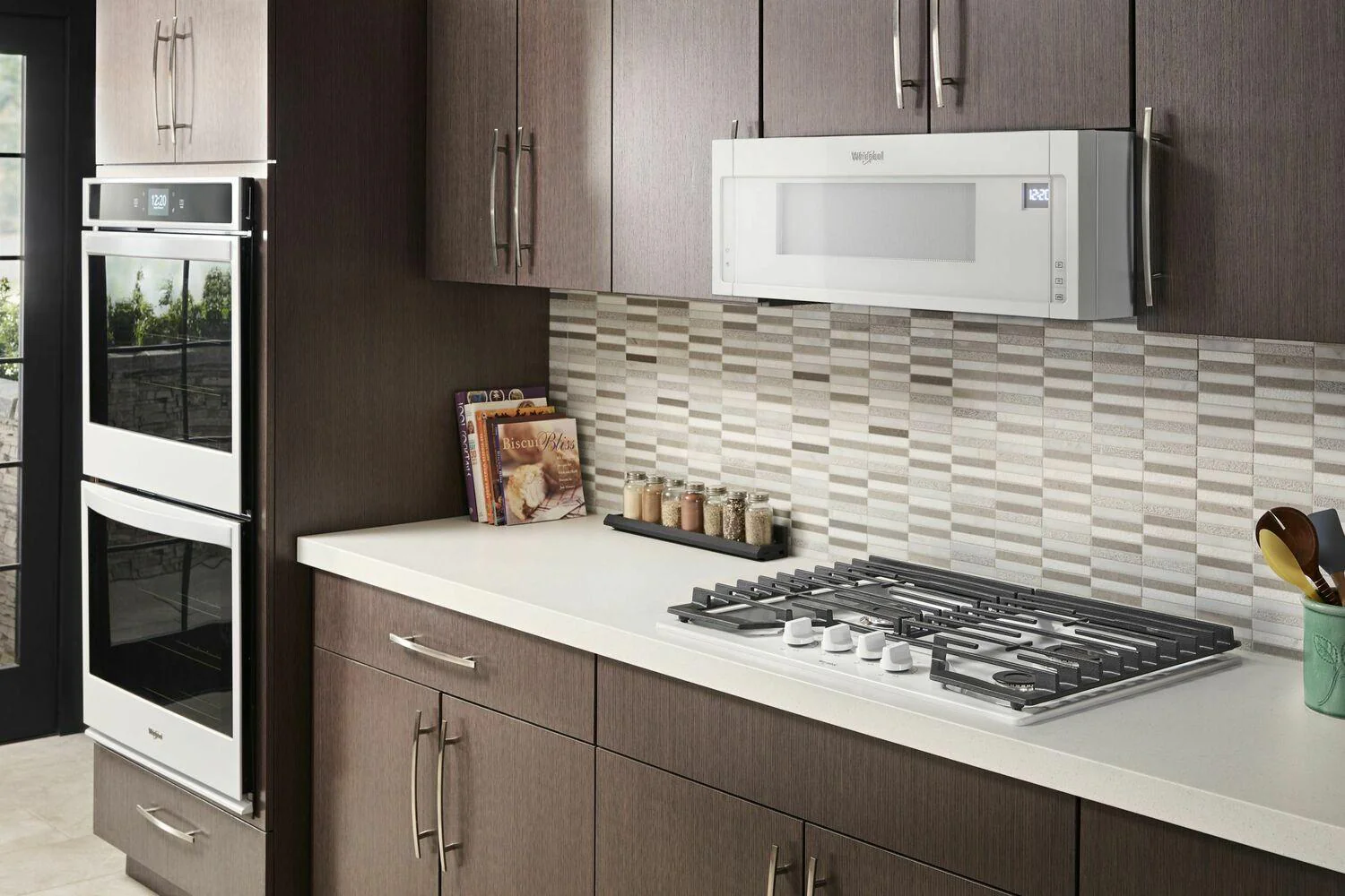 30-inch Gas Cooktop with EZ-2-Lift™ Hinged Cast-Iron Grates - Image 5