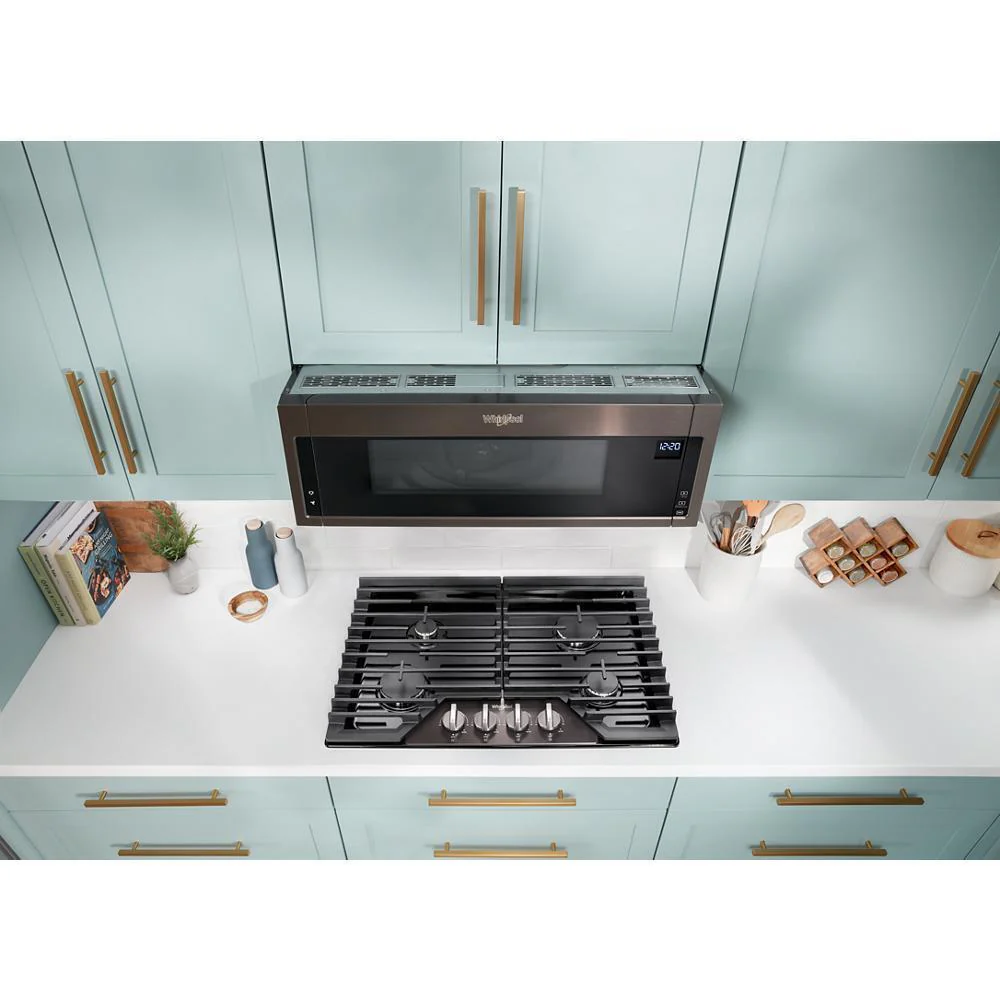 Whirlpool WCGK5030PV 30-inch Gas Cooktop with EZ-2-Lift™ Hinged Cast-Iron Grates - Image 3