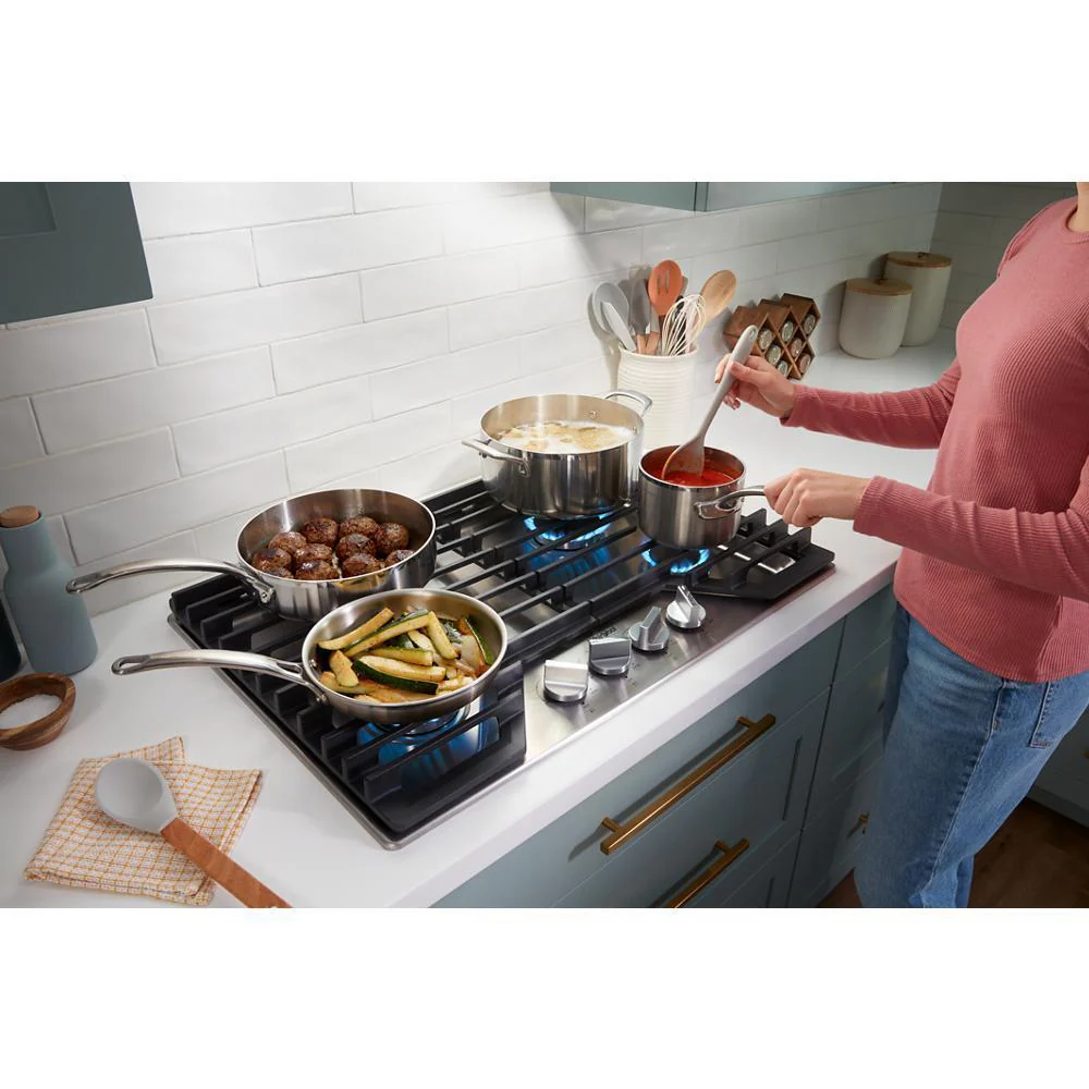 Whirlpool WCGK5036PB 36-inch Gas Cooktop with EZ-2-Lift™ Hinged Cast-Iron Grates - Image 14