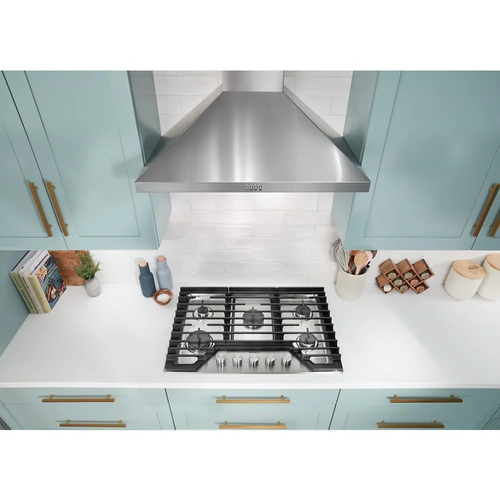 Whirlpool WCGK7030PS 30-inch Gas Cooktop with 5 Burners and EZ-2-Lift™ Hinged Cast-Iron Grates - Image 3