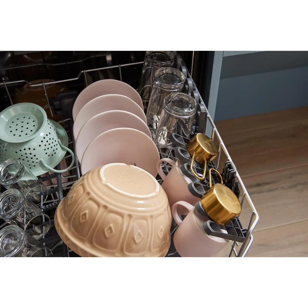 Whirlpool WDT550SAPB 44 dBA ADA Compliant Dishwasher Flush with Cabinets with 3rd Rack - Image 10