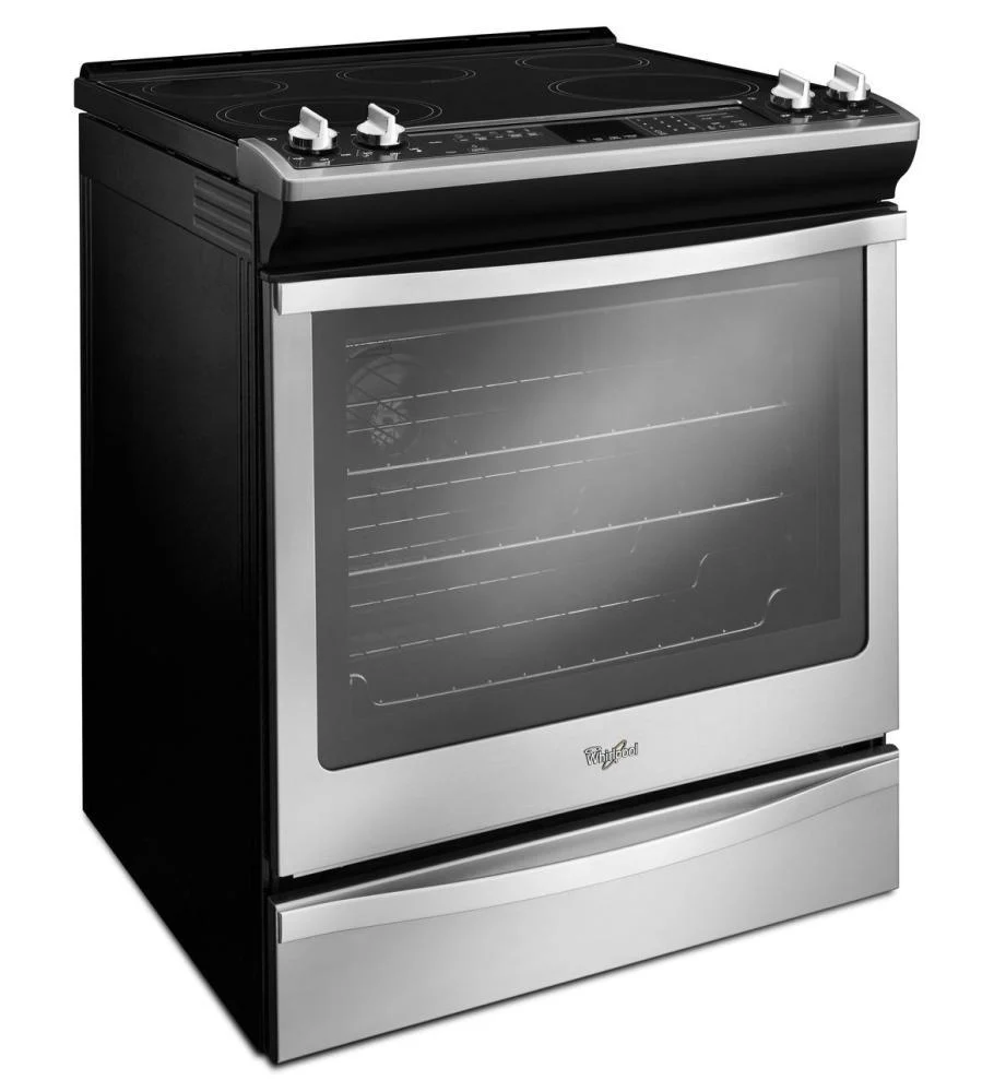 Whirlpool WEE760H0DE 6.2 cu. ft. Front-Control Electric Range with True Convection - Image 3