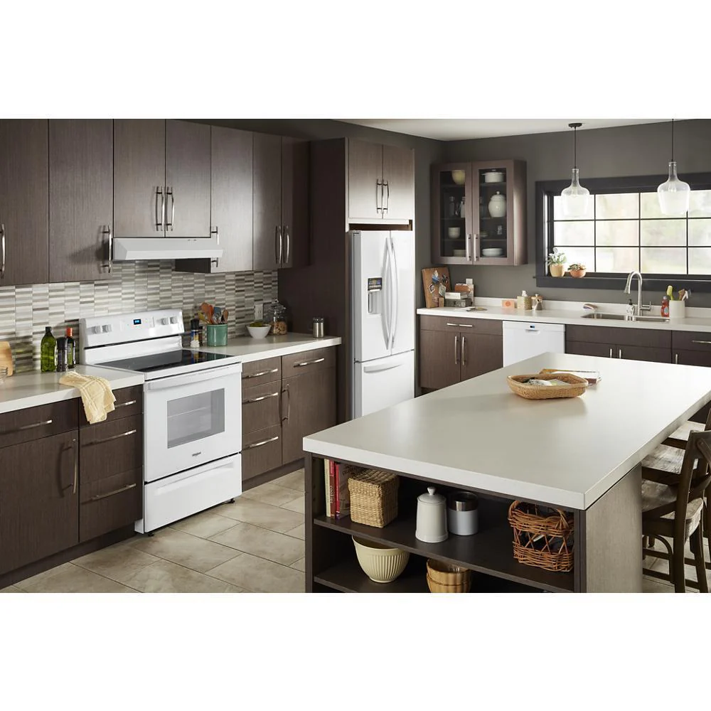 Whirlpool 5.3 cu. ft. Electric Range with Keep Warm Setting. - Image 10