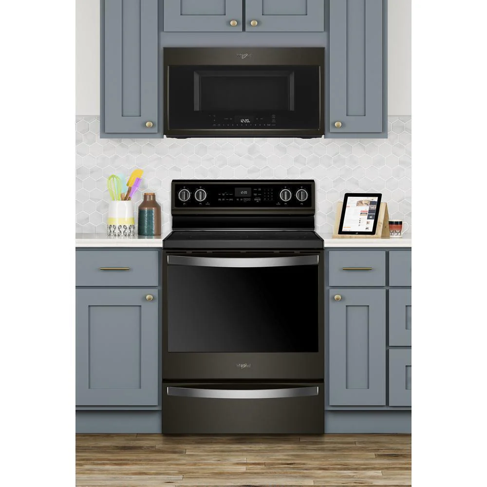 Whirlpool WFE975H0HV 6.4 cu. ft. Smart Freestanding Electric Range with Frozen Bake™ Technology - Image 20