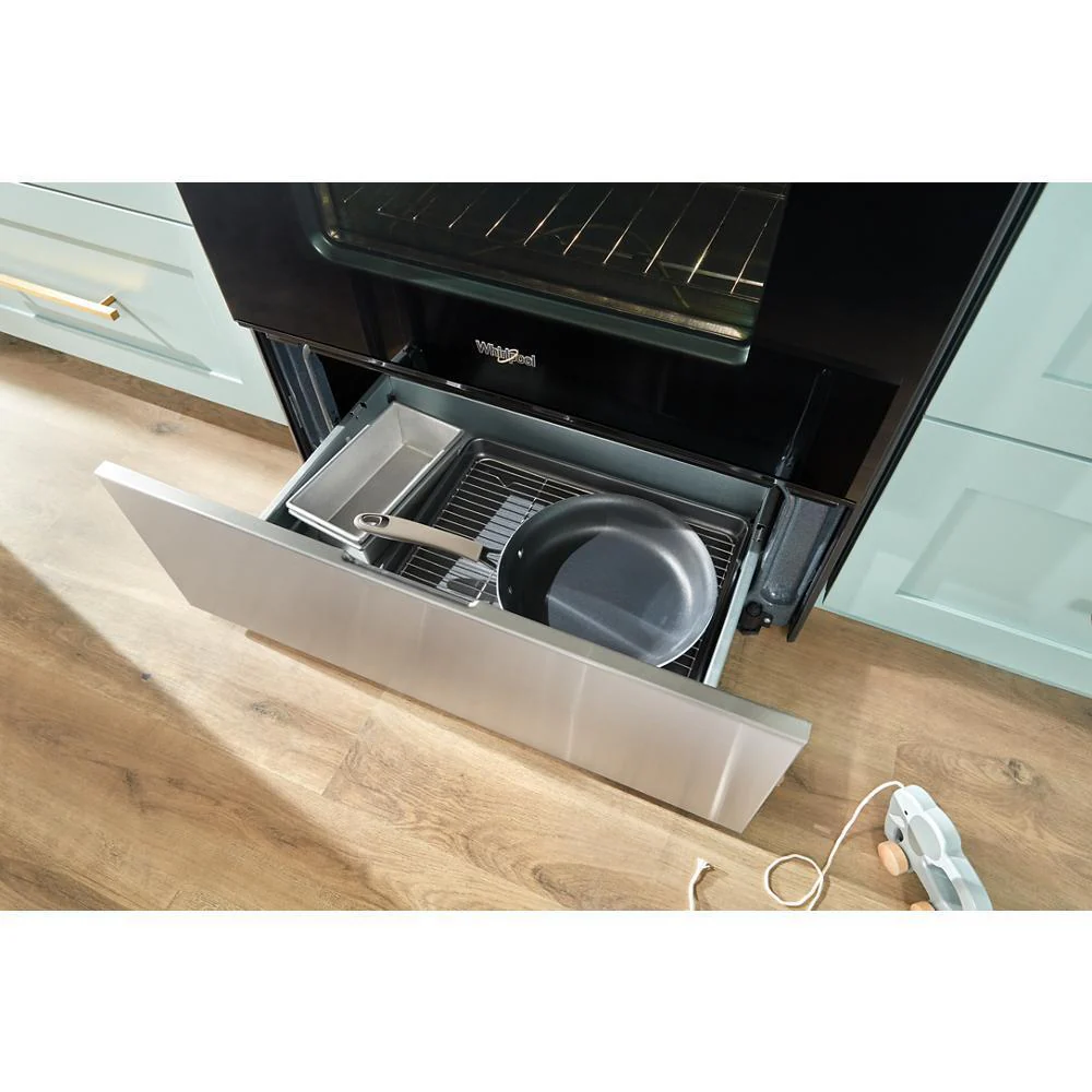 Whirlpool WFES3030RS 30-inch Electric Range with No Preheat Mode - Image 4