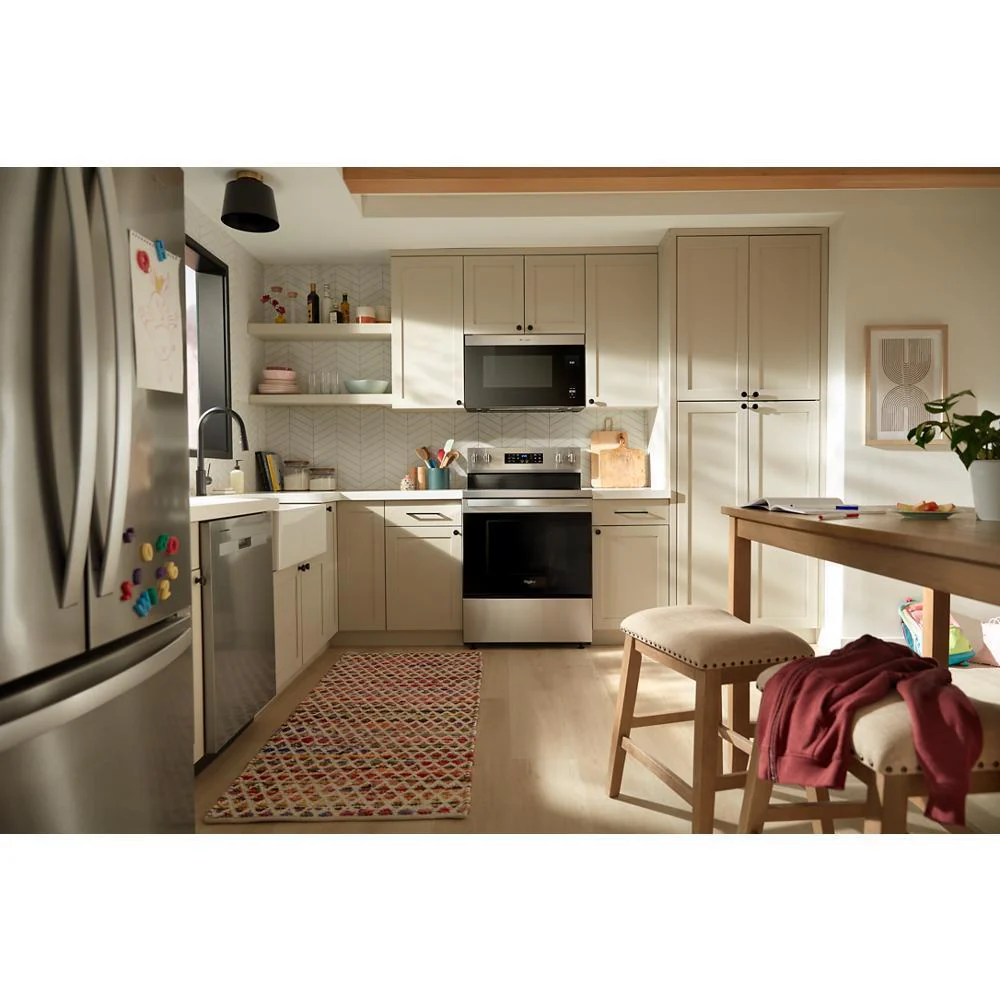 Whirlpool WFES5030RZ 30-inch Energy Star Electric Range with Air Cooking Technology, No Preheat Air Fry and Air Baking and Self Clean - Image 3