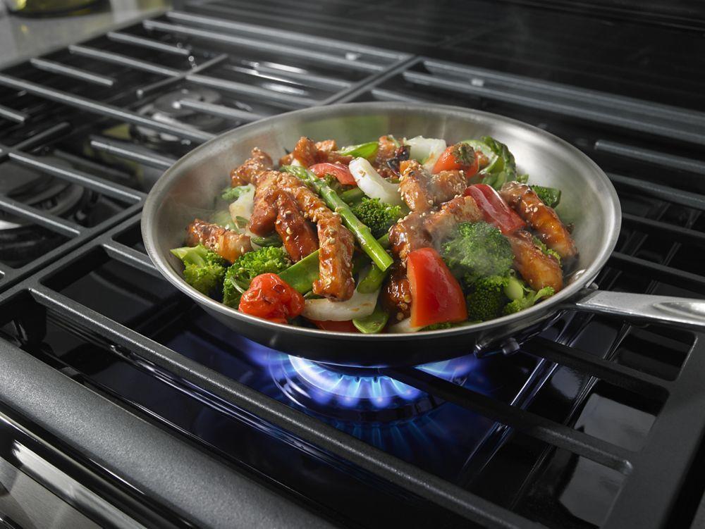 Whirlpool WFG515S0ES 5.0 Cu. Ft. Freestanding Gas Range with AccuBake® Temperature Management System - Image 5