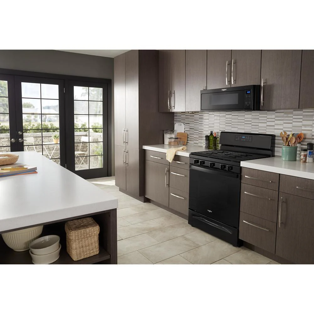 Whirlpool WFG525S0JB 5.0 cu. ft. Gas Range with Center Oval Burner - Image 14