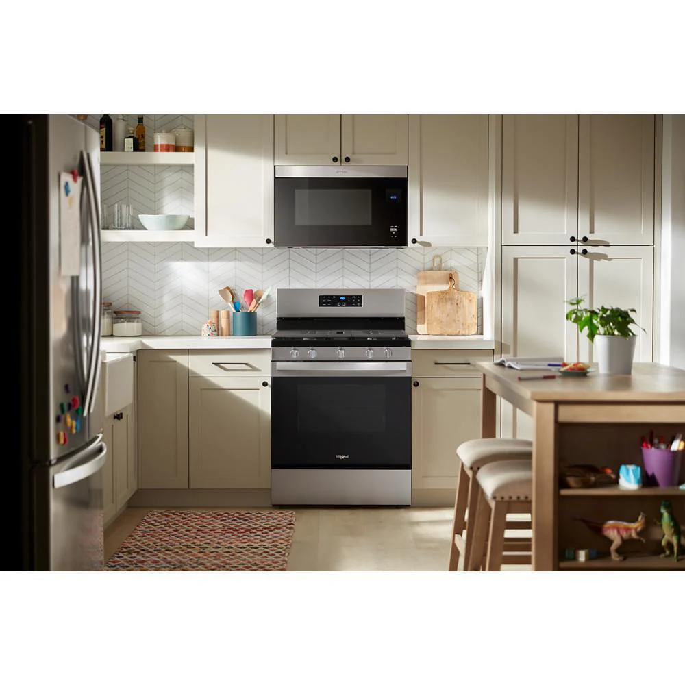 Whirlpool WFGS4530SB 30-inch Gas Range with Air Cooking Technology and Steam Clean - Image 2