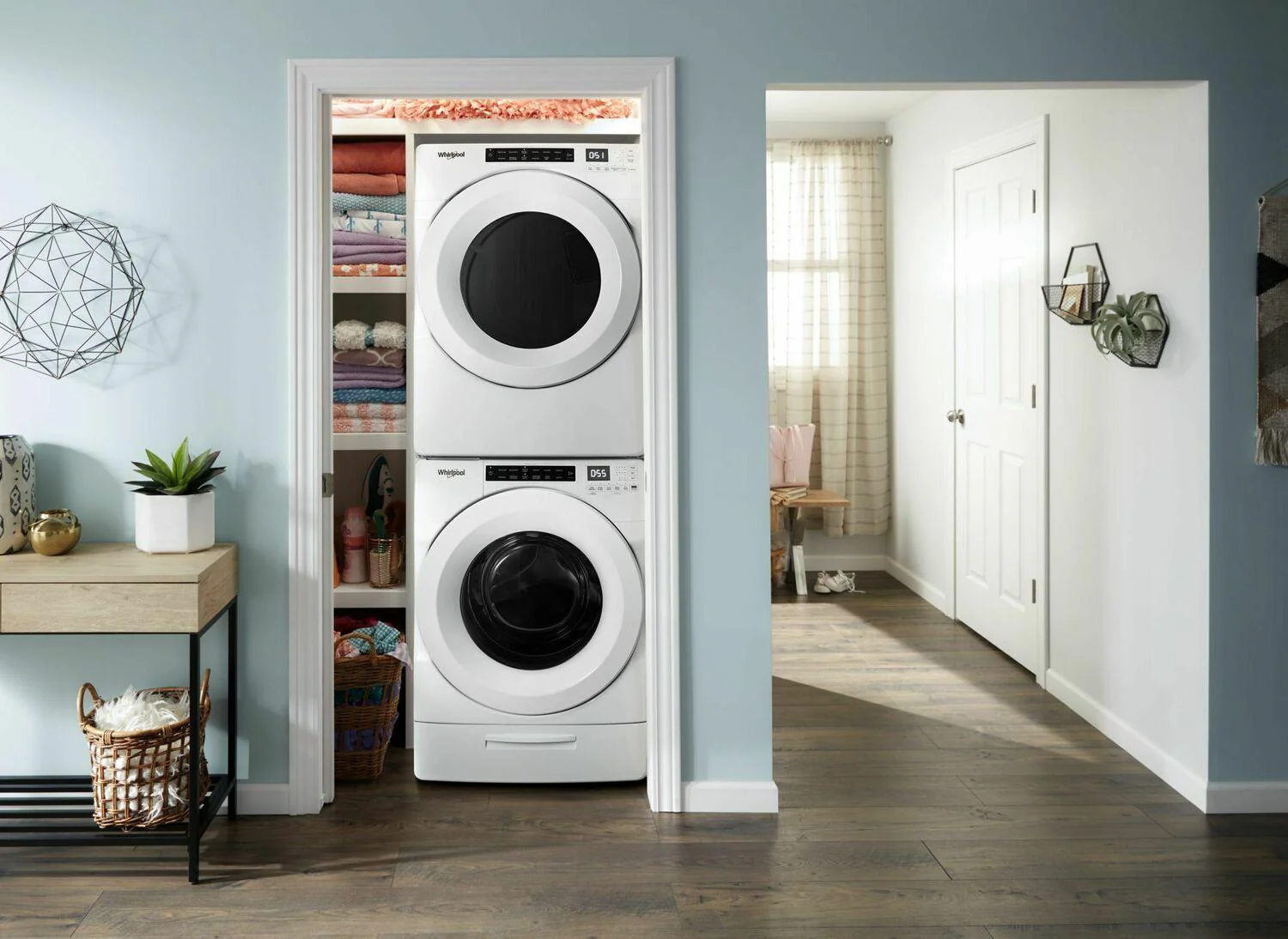 Whirlpool WFW5620HW 4.5 cu. ft. Closet-Depth Front Load Washer with Load & Go™ Dispenser - White - Image 4