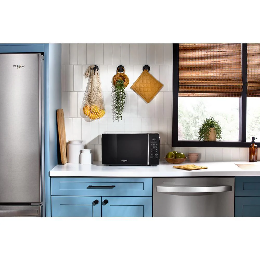 Whirlpool WMCS3018RB 0.7 cu. ft. Black Countertop Microwave With Steam Clean - 700 watt - Image 3